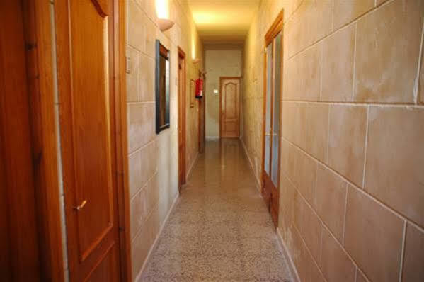 Hostal Paris Ciutadella Ciutadella  Exterior photo